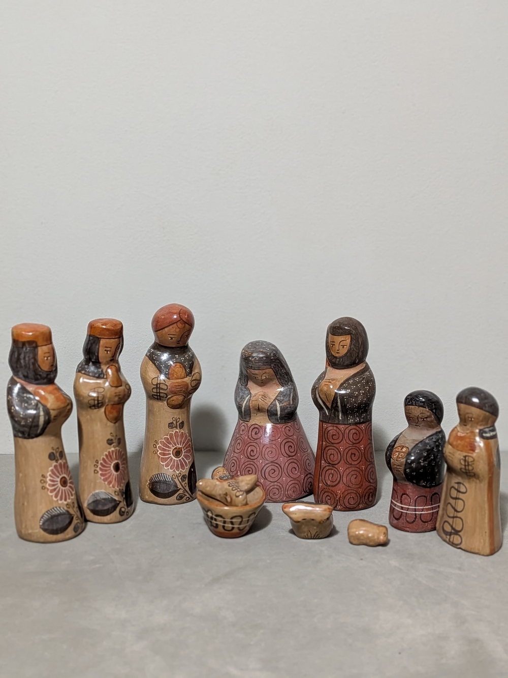 Mexican Tonala Pottery Folk Art Nativity Scene Signed JL Mex 11 Pieces